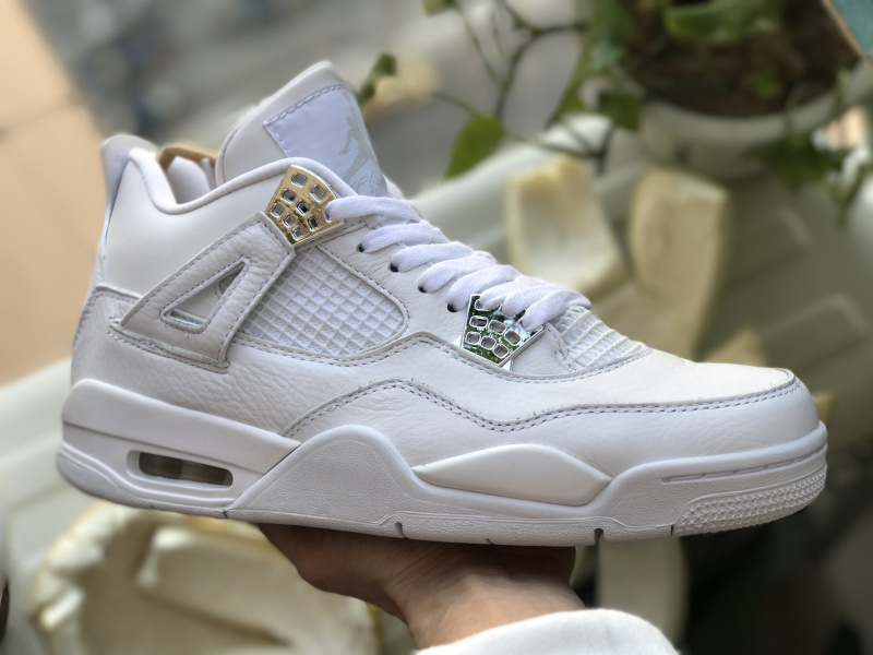 Air Jordan 4 